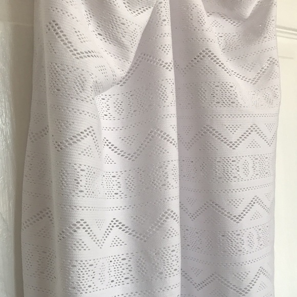 KOTON Beachwear White Coverup Size Medium - Picture 5 of 8